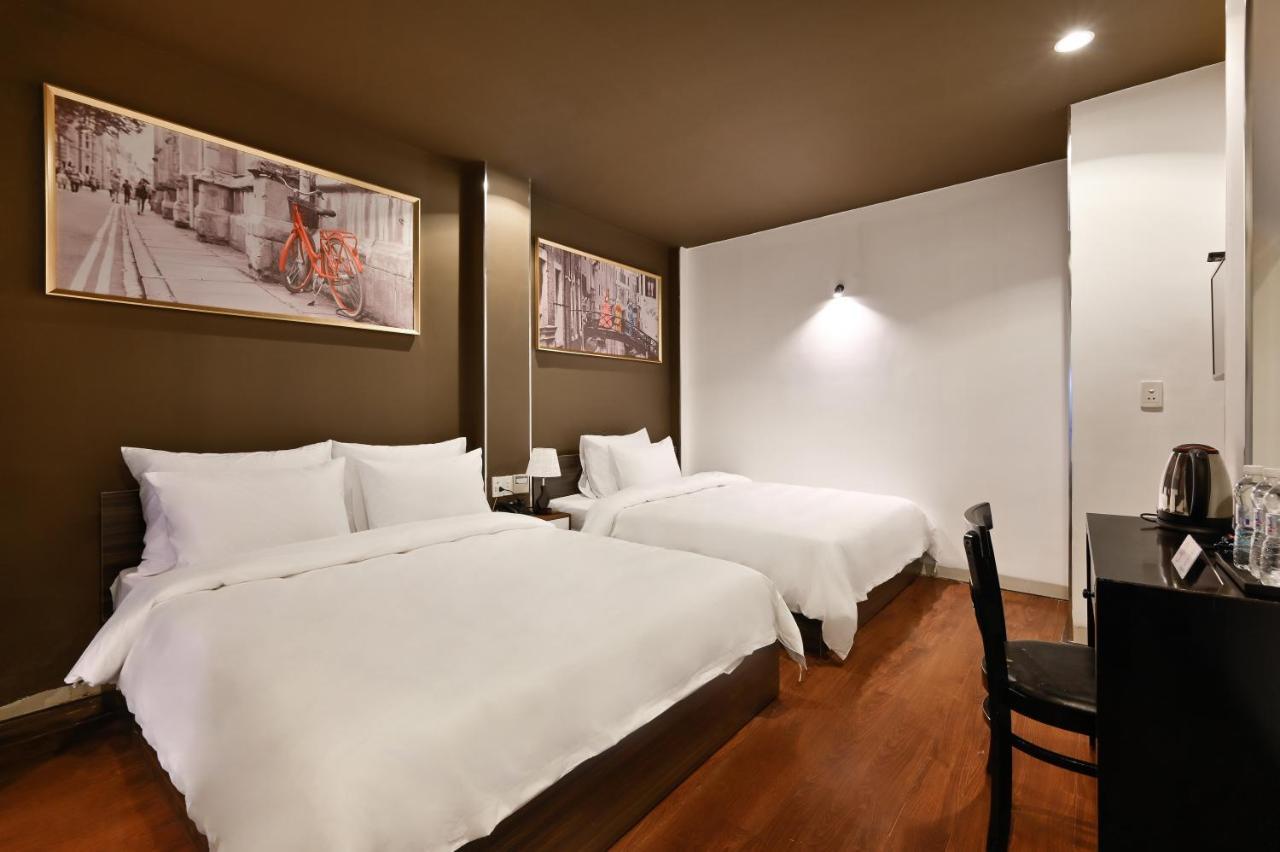 The Noble Swan Hotel New World Хошимин Екстериор снимка