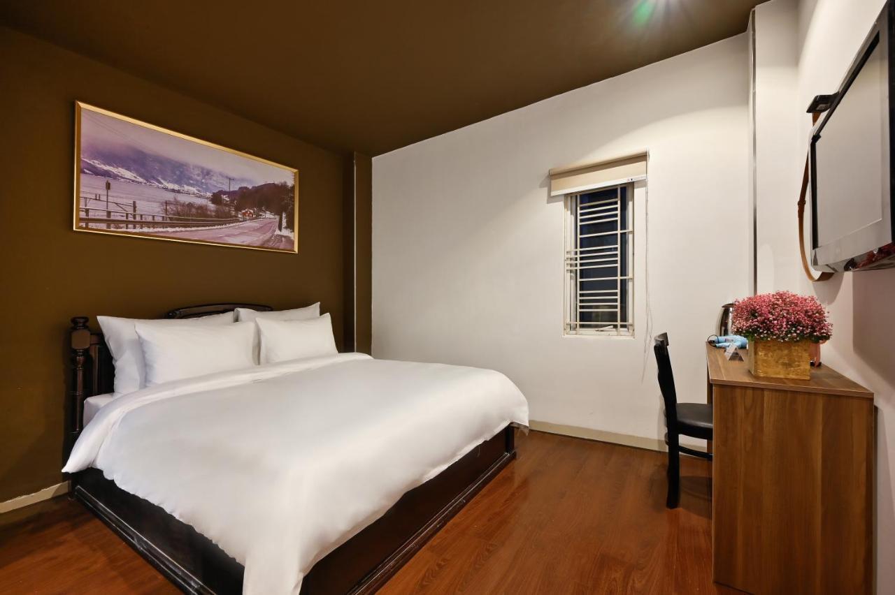 The Noble Swan Hotel New World Хошимин Екстериор снимка